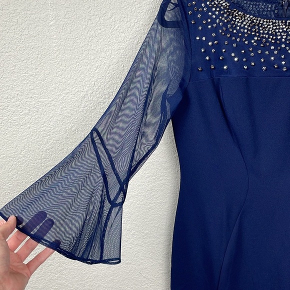 New Alex Evenings Beaded Neckline Sheath Dress Illusion Sleeves Blue Sz 6 - Picture 3 of 12